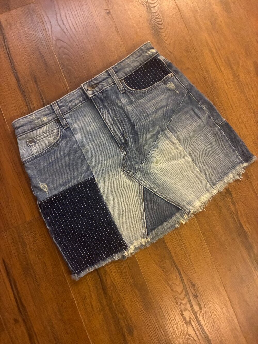 NWT Women’s Joe’s Jeans The Charlie High Rise Denim Skirt Patchwork Blue 28 X 15